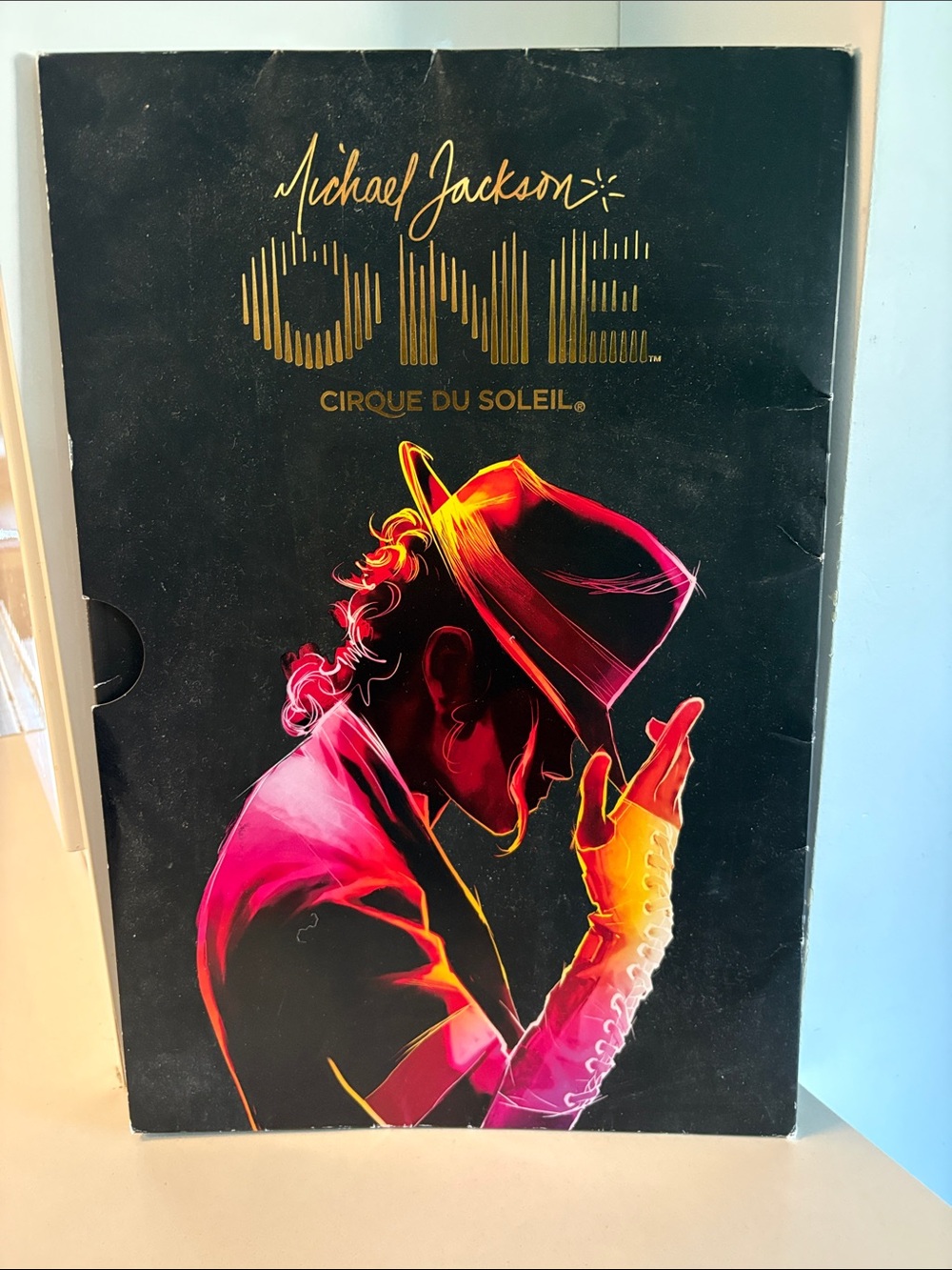Michael Jackson ONE Cirque du Soleil Decorative Souvenir Program & Photo Book